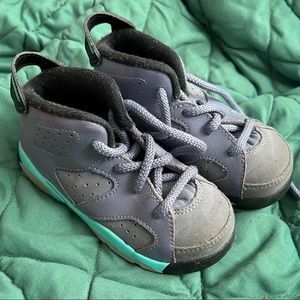 Nike | Jordan 6 Retro | Unisex | 7 Toddler